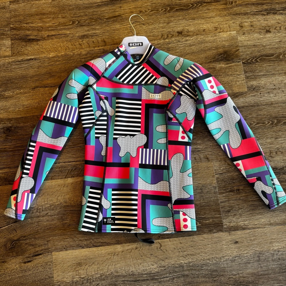 ION Neoprene Top 2mm | Swim, Surf, Sail